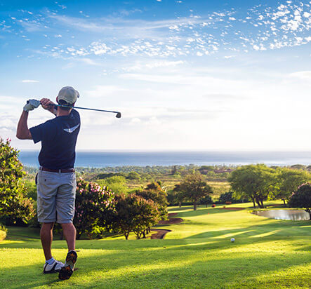 Golf next to L’éméraude du lac campsite & Restaurant in Livradois-Forez in Puy-de-Dôme