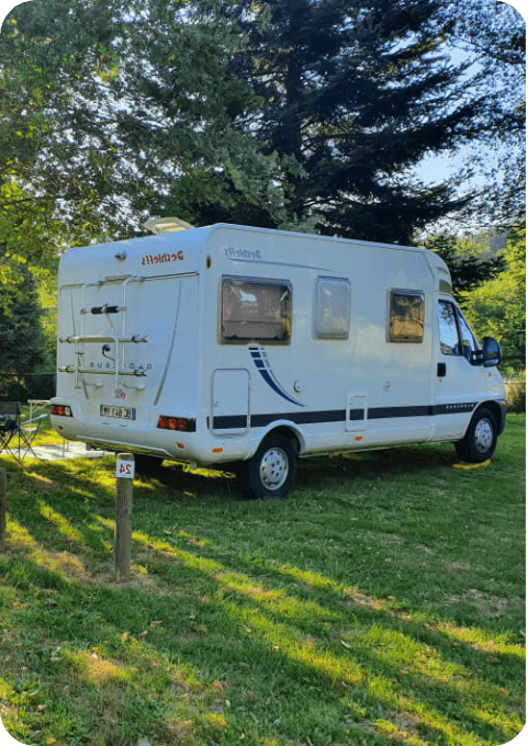 Emplacements camping pour camping-car dans le Puy-de-Dôme
